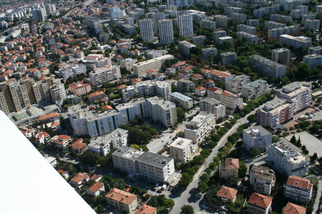 Apartments Put Plokita Smilja Split Buitenkant foto
